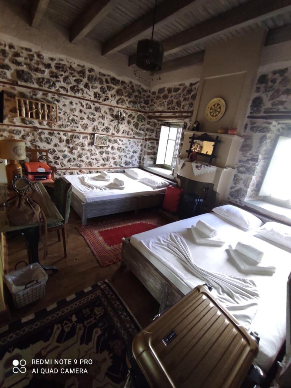 Bayiri Petit Pension Литокорон Стая снимка